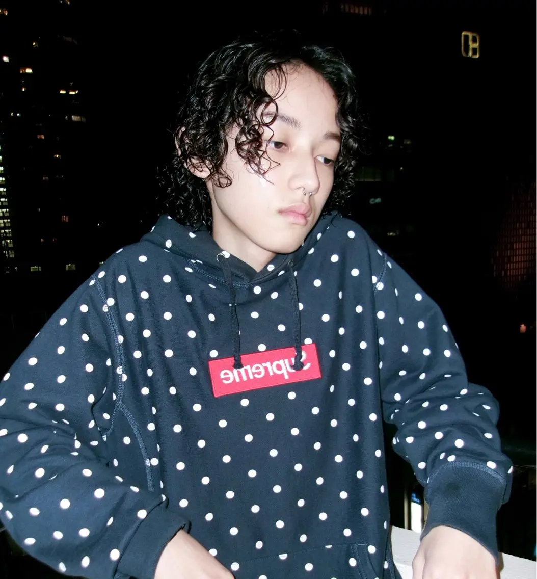 ミディアム パーマ メンズ ミディアムパーマ メンズパーマ スパイラルパーマ カット パーマ ナオイ タイキのヘアスタイル