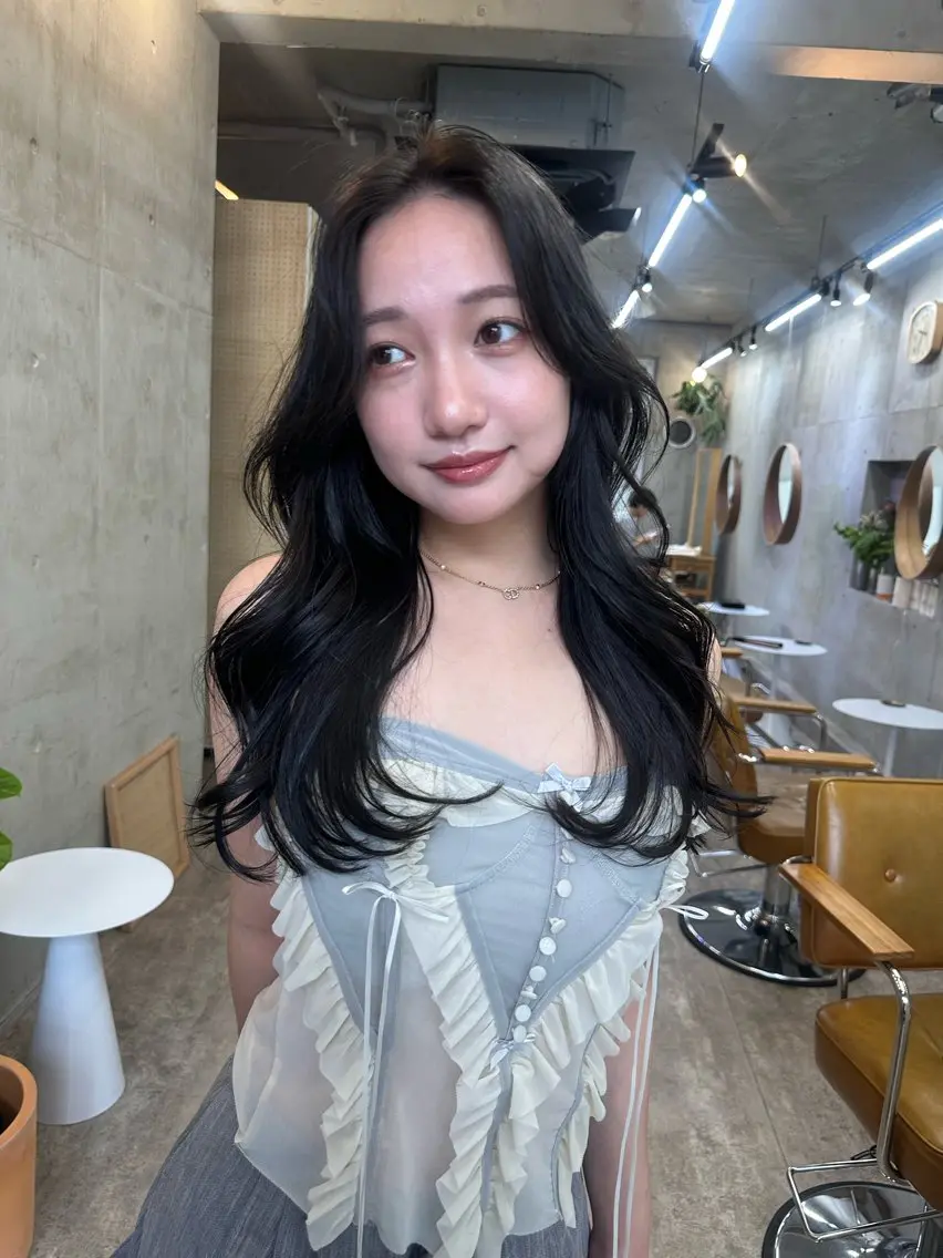ロング カラー ベージュカラー ブリーチ ブラウンカラー ケアブリーチ グレージュ カット カットモデル募集中 ／HARUKA🎀のヘアスタイル