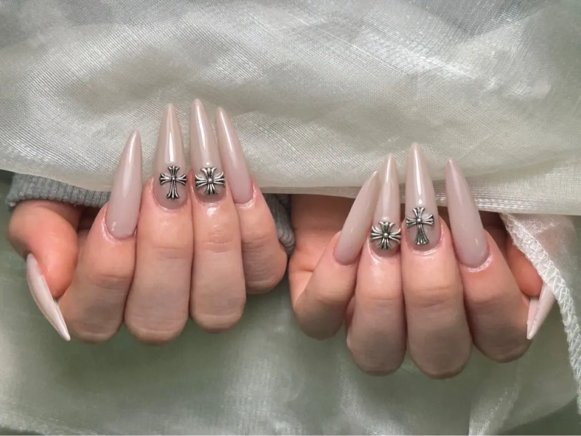ネイル ロングネイル ハンドネイル lucky nail 歌舞伎町のネイルデザイン