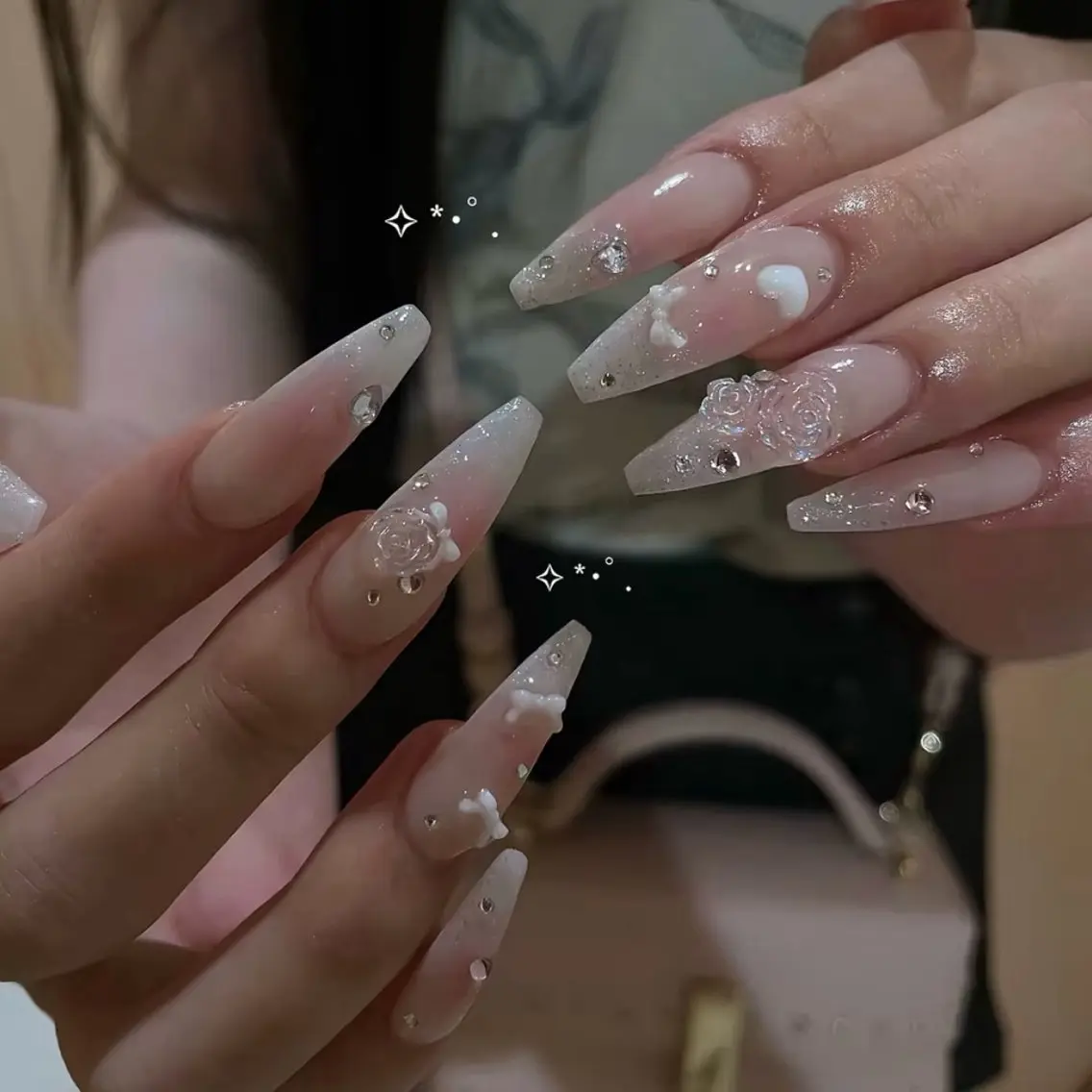 ネイル ハンドネイル Luna Gladeのネイルデザイン