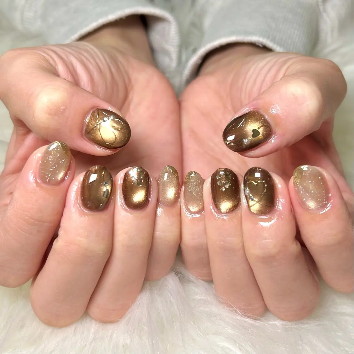 ネイル アートネイル ミラーネイル ハンドネイル ハンドケア yamane de  salonのネイルデザイン