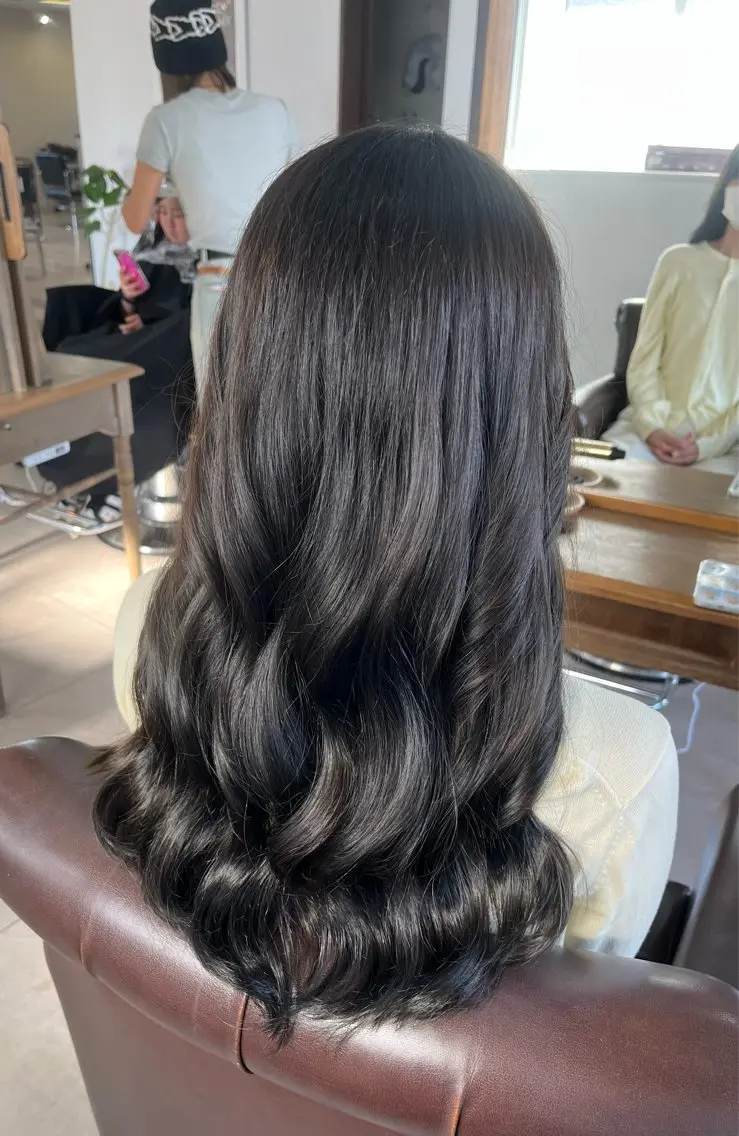 ロング 川口 南瑠のヘアスタイル