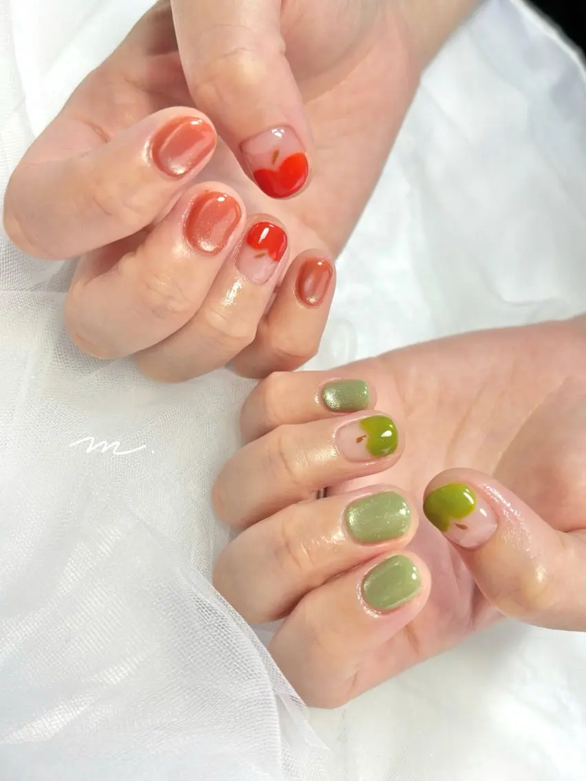 ネイル マグネットネイル ハンドネイル Mare nailのネイルデザイン