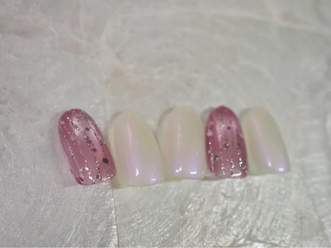 ネイル オーロラネイル 桜ネイル フラワーネイル フットネイル フレンチネイル ハンドネイル kikinail 溝の口のネイルデザイン