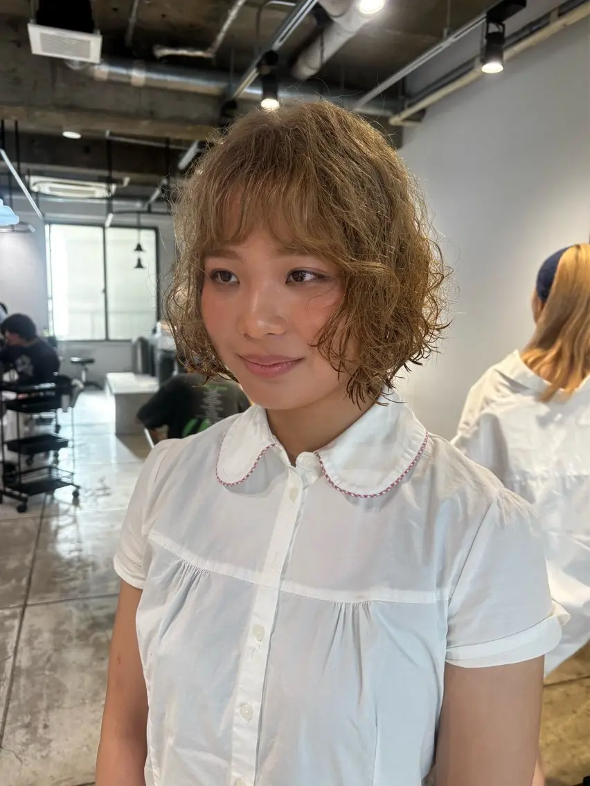 ミディアム ヘアカラー 🎀抜け感ナチュラル 🎵asuna🪽のヘアスタイル