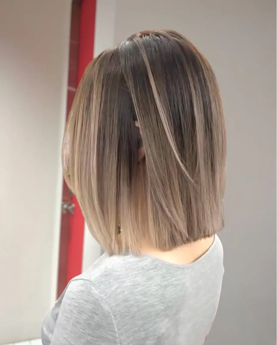 ショート カラー ブリーチ ブリーチなしカラー ヘアカラー トリートメント ケア剤オタク×海外 ヘア長谷川裕起のヘアスタイル