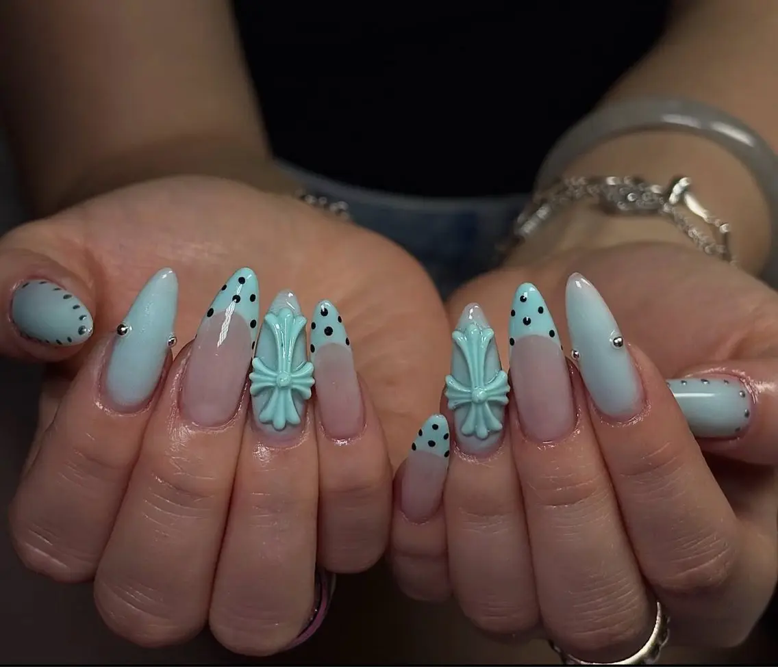 ネイル チークネイル 長さ出し フラッシュネイル フレンチネイル グラデーション ハンドネイル Lenie Nail Salonのネイルデザイン