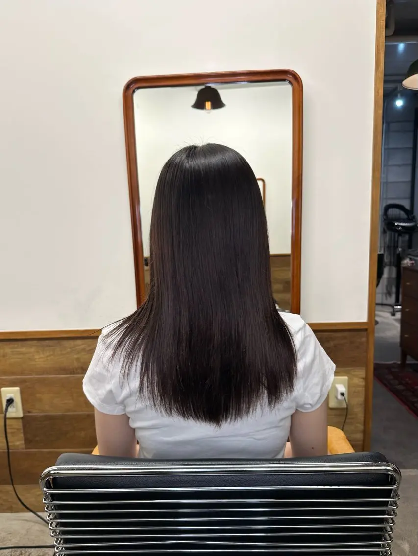 セミロング カラー ブラウンカラー 透明感カラー グラデーションカラー レッドカラー レッドブラウン ヘアカラー トリートメント CERISIER7 まさきのヘアスタイル