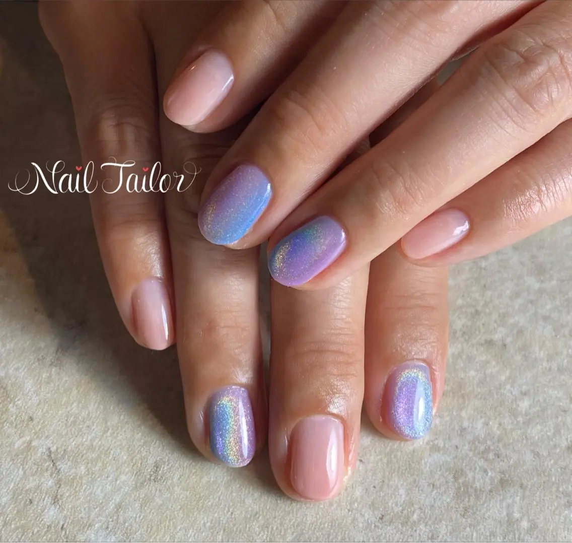 ネイル ジェルネイル グラデーション 水色 マグネットネイル オフィスネイル ハンドネイル NailTailor ネイルテイラーのネイルデザイン