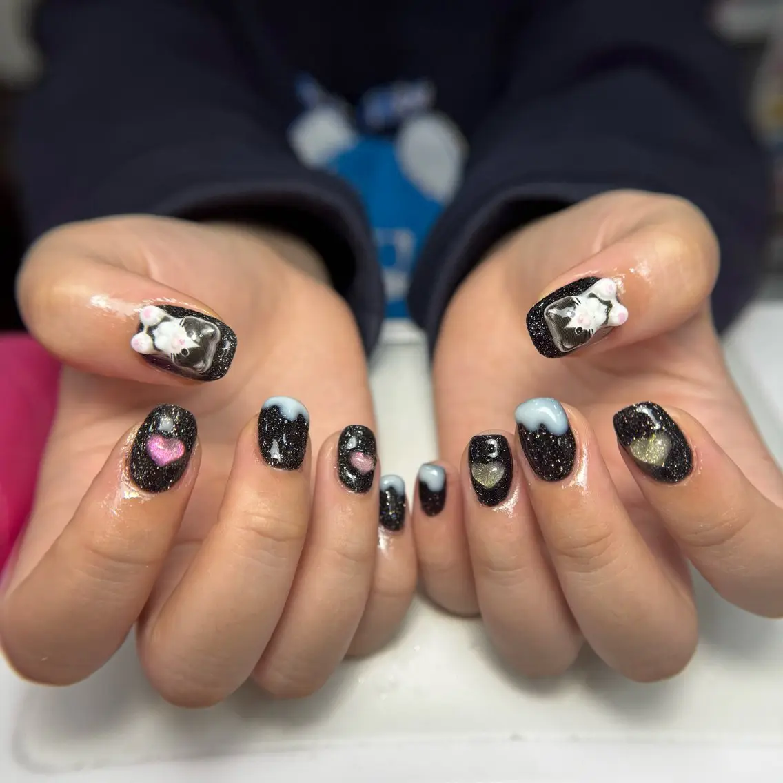 ネイル オーロラネイル チークネイル 長さ出し フラッシュネイル フットネイル ハンドネイル KITTY nailsのネイルデザイン