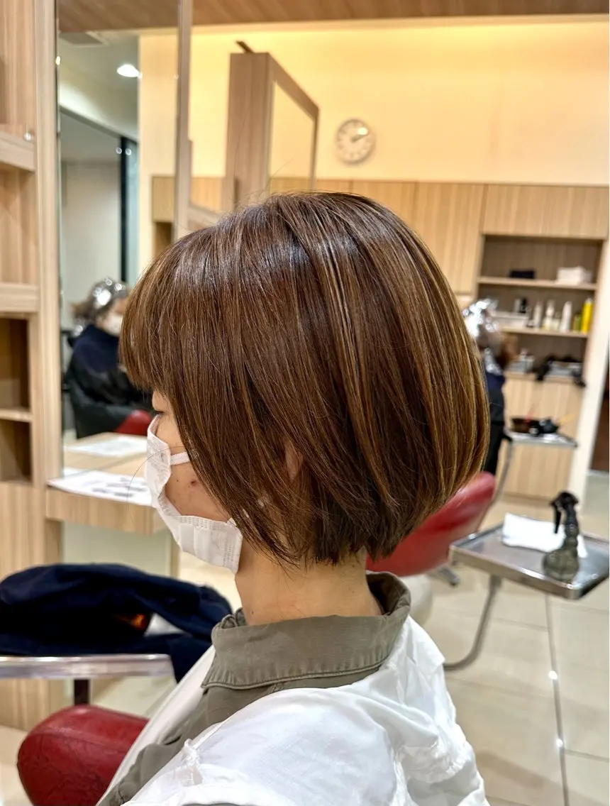 ショート カラー カット ヘアカラー トリートメント 小坂直輝【髪質改善・ 似合わせカット】のヘアスタイル