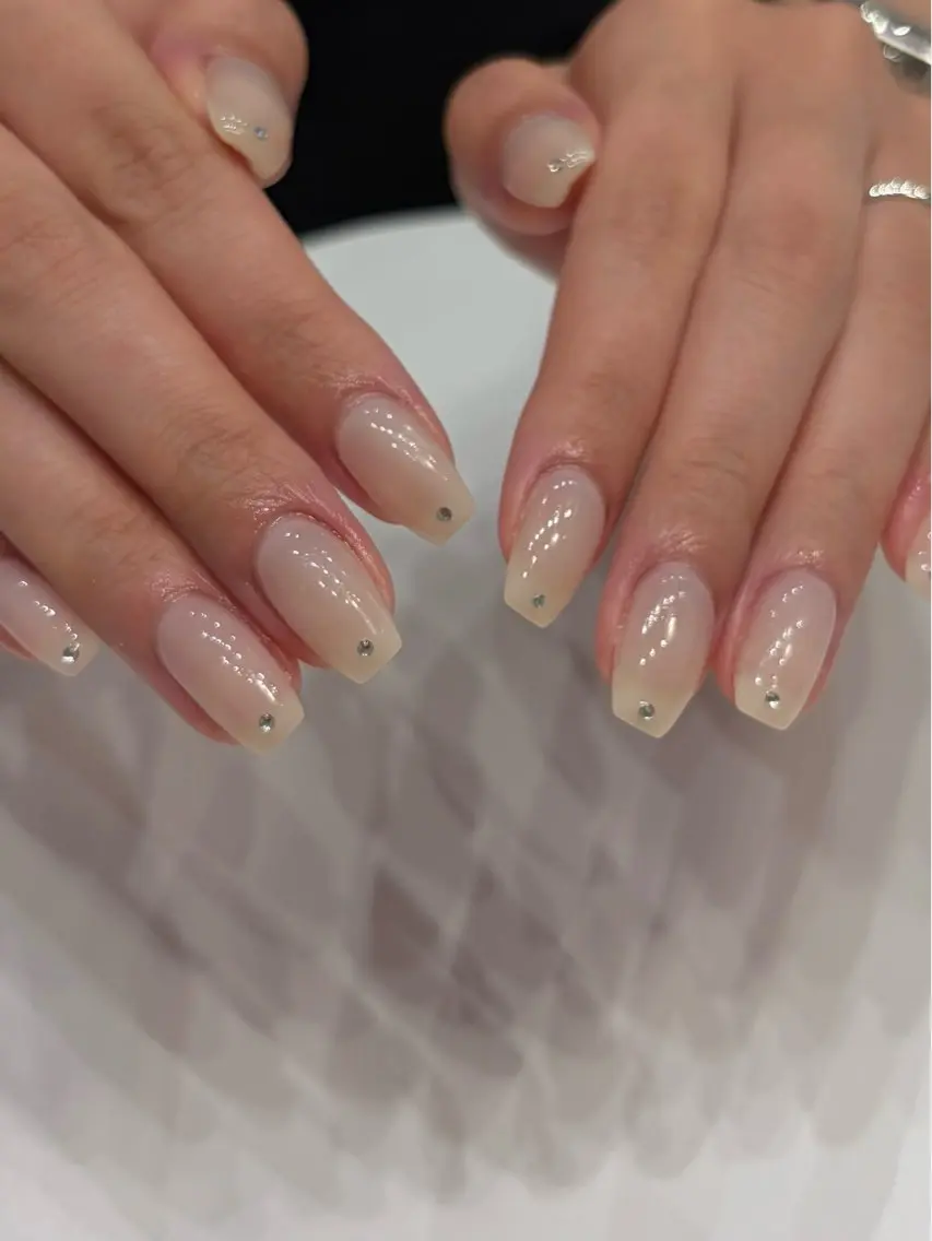 ネイル ワンカラーネイル ハンドネイル Zina nail Coco.˖⋆🎀゜のネイルデザイン