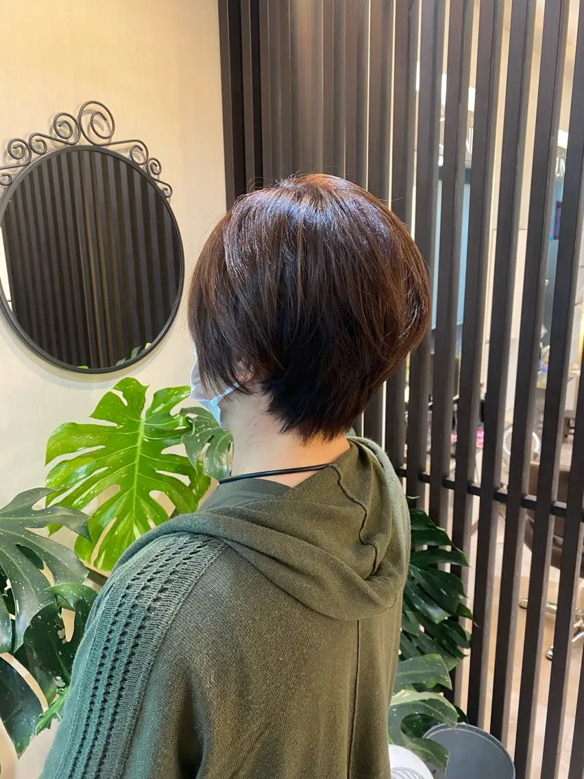 ショート カット 山本 美幸のヘアスタイル