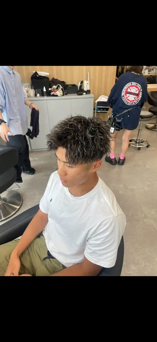 パーマ メンズ カット パーマ トリートメント ヘッドスパ ヘアセット 💎メンズ特化💎 tomokiのヘアスタイル