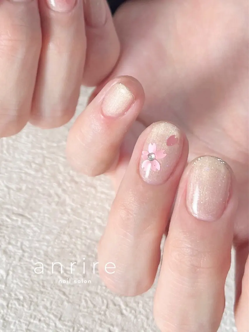 ネイル 桜ネイル マグネットネイル 春ネイル ハンドネイル nailsalon anrireのネイルデザイン