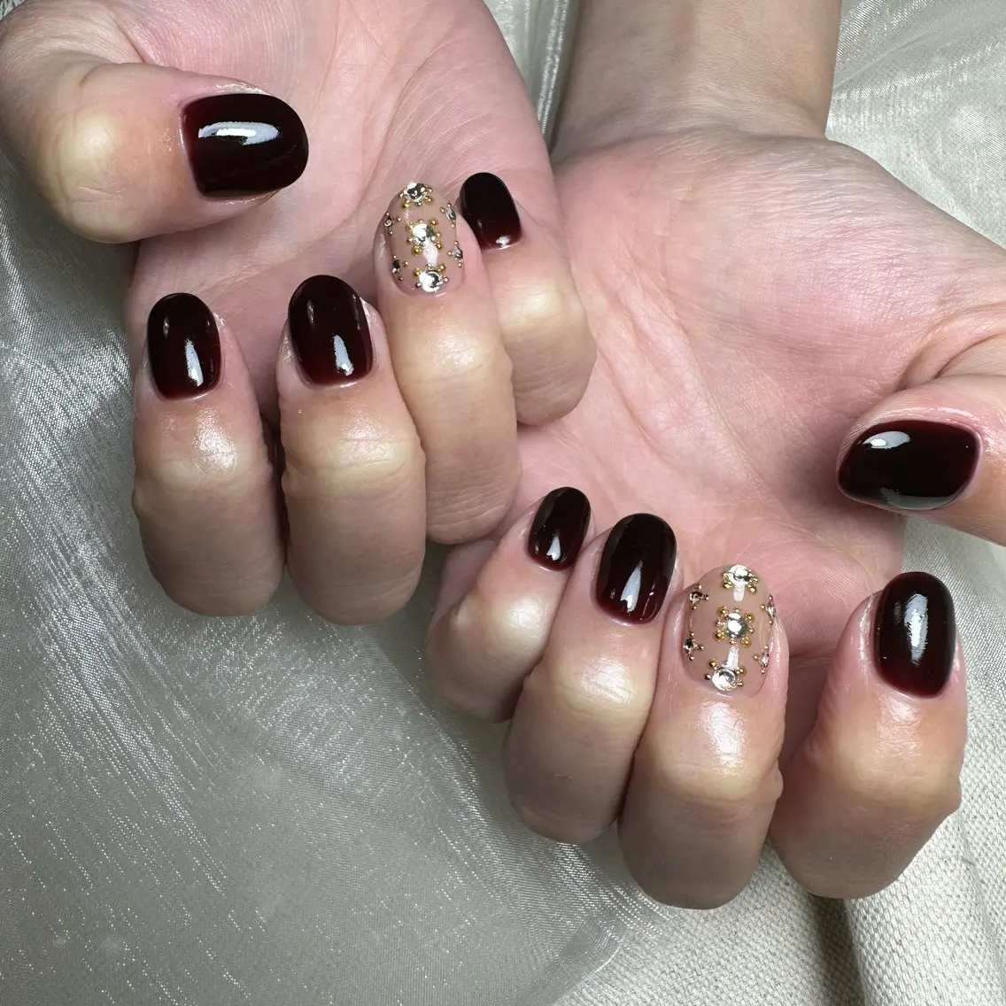 ネイル 里見 麗のネイルデザイン