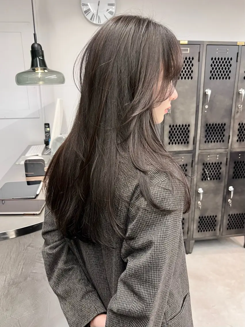 【平日限定🩶】似合わせカット+プレミアムケアカラー🩶【Aujua SP.TR使用】の写真