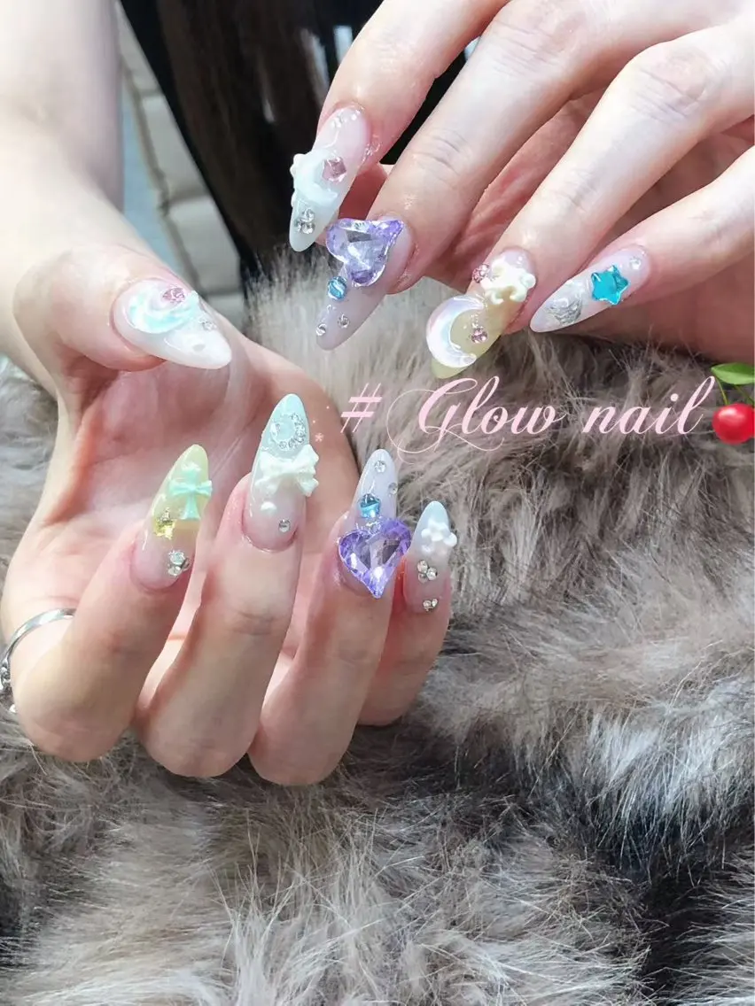 ネイル ハンドネイル Glow Minamiのネイルデザイン