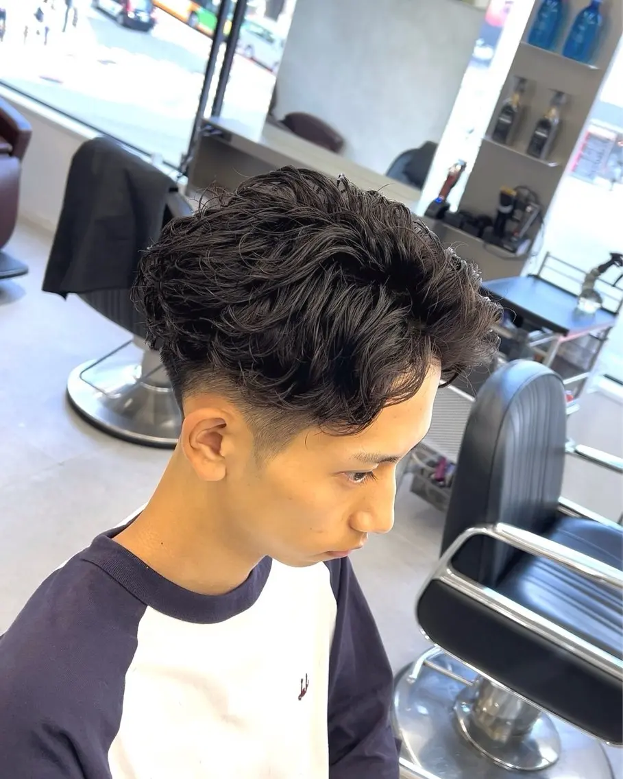 ショート パーマ カット ヘアセット 佐藤 拓未のヘアスタイル