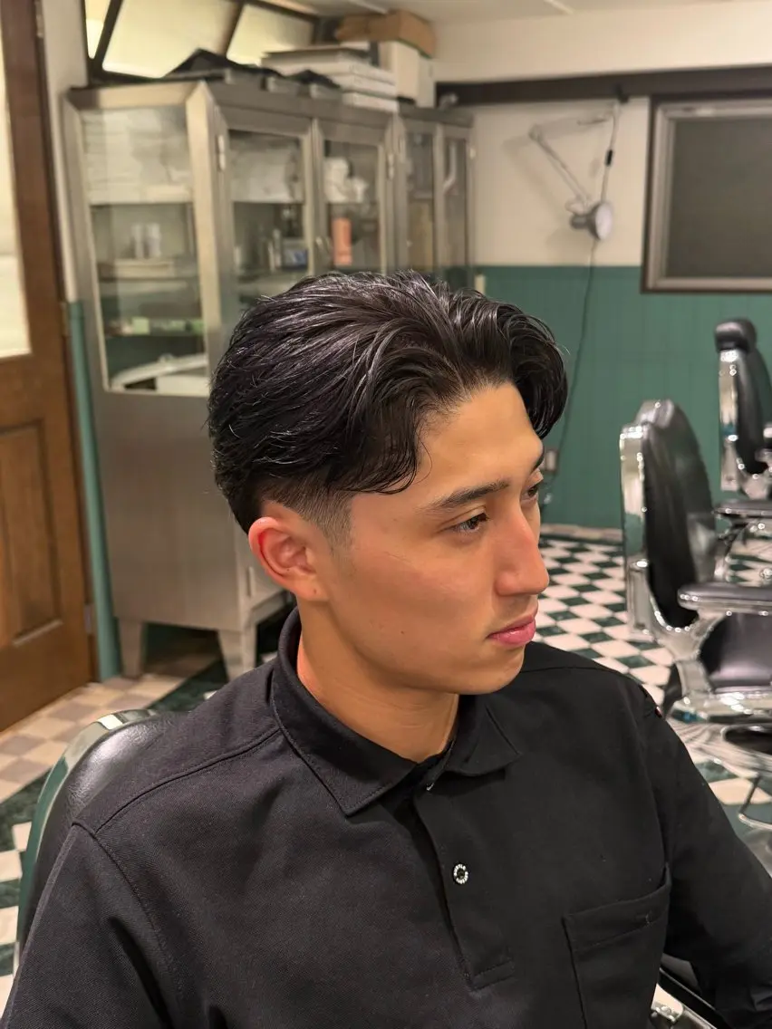 ミディアム カラー メンズ カット 足立 享祐のヘアスタイル