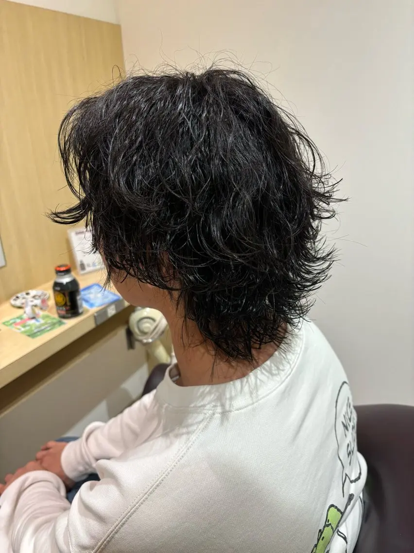 パーマ メンズ メンズパーマ メンズウルフカット ウルフカット カット パーマ ゆい/パーマ/レイヤ ー/似合わせカラーのヘアスタイル