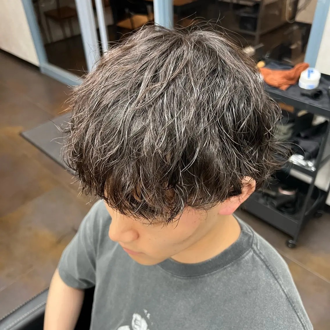 パーマ メンズ カット パーマ トリートメント 沖山 友津季のヘアスタイル