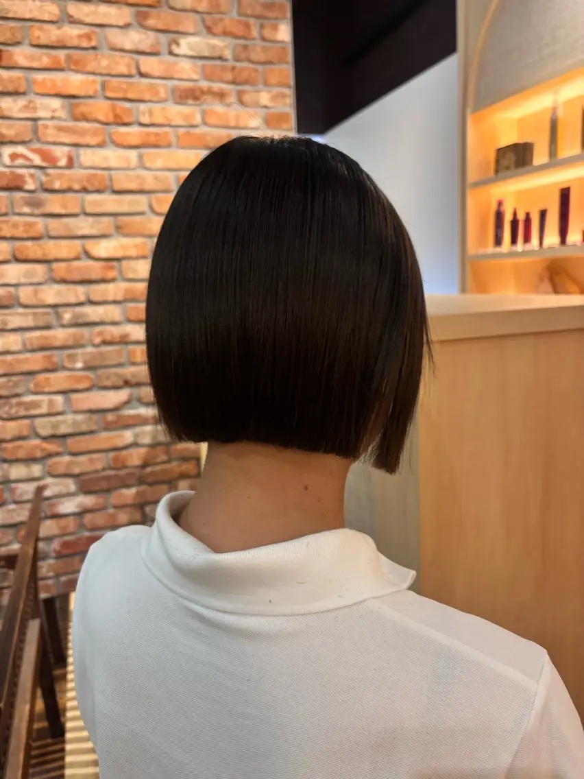 ショート 八木 瑠奈のヘアスタイル