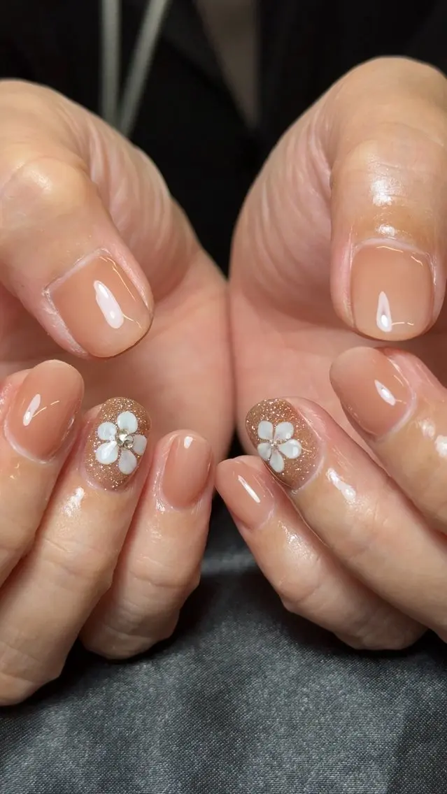 ネイル 持ち込み ワンホンネイル ハンドネイル AKIKO NAILのネイルデザイン