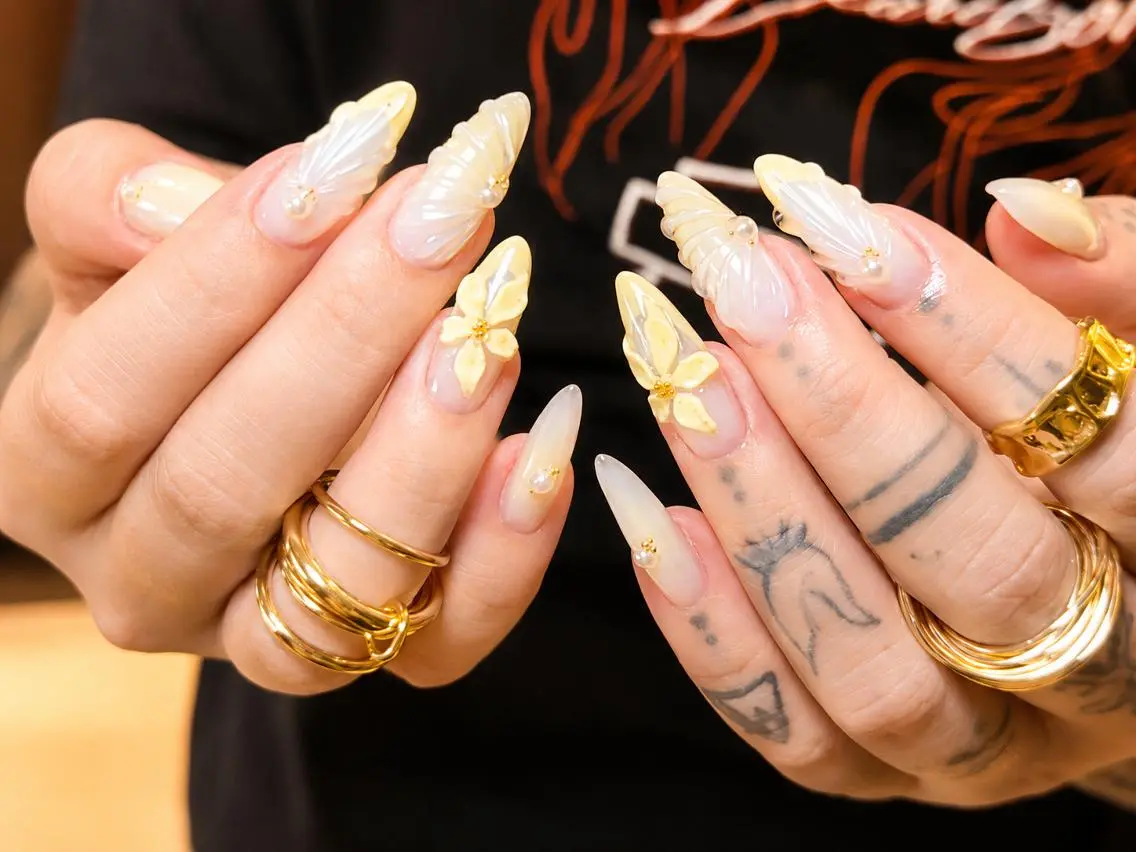 ネイル グラデーション 韓国ネイル ロングネイル 持ち込み シンプルネイル Melia Nail Nambaのネイルデザイン
