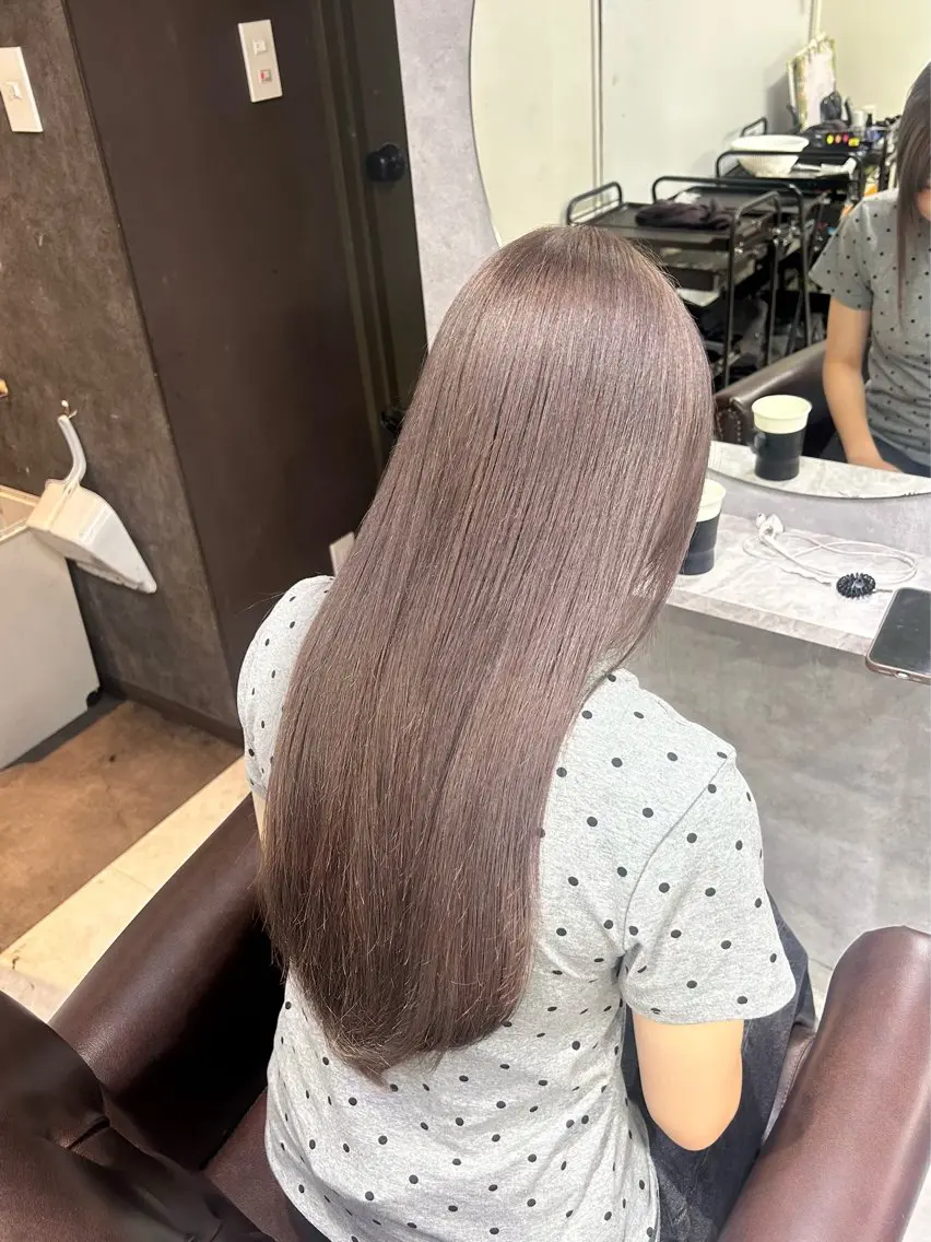 ロング カラー グレージュ ミルクティーグレージュ メンズモデル募集中/ 池袋/hitomiのヘアスタイル