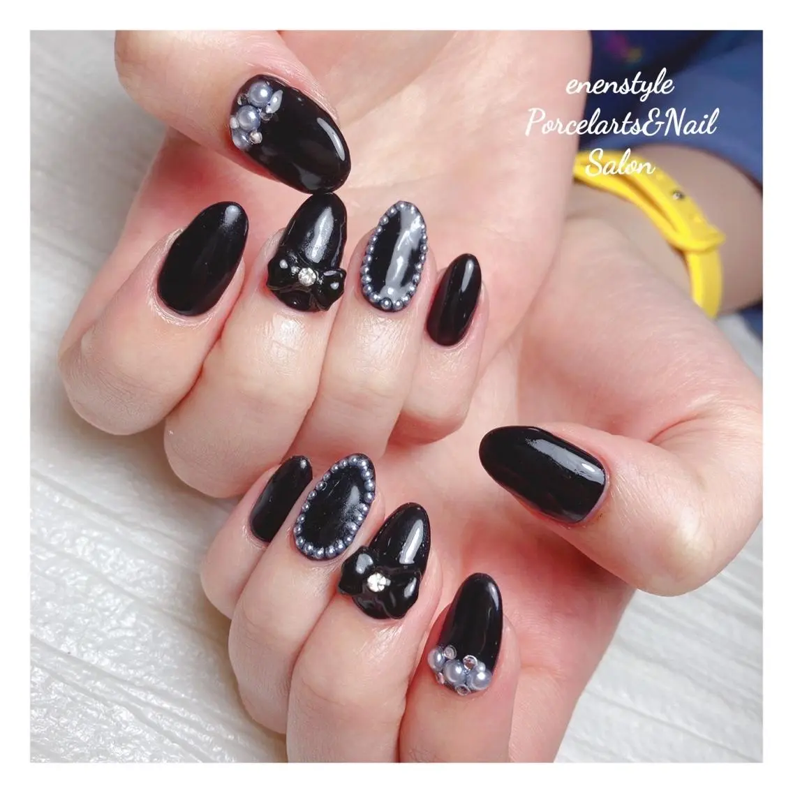ミディアム ネイル 🐾enen style 🐾のネイルデザイン