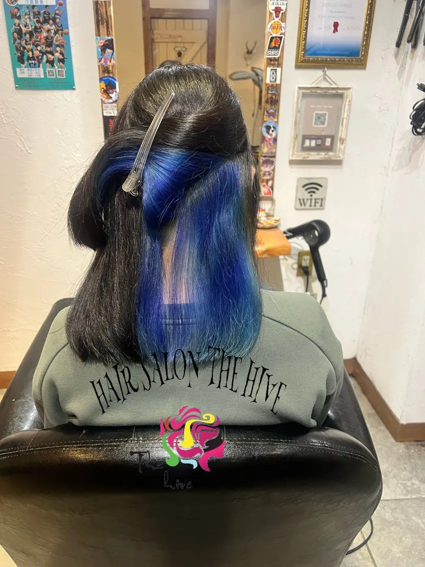 セミロング カラー カット ヘアカラー Hair salon The  hiveのヘアスタイル