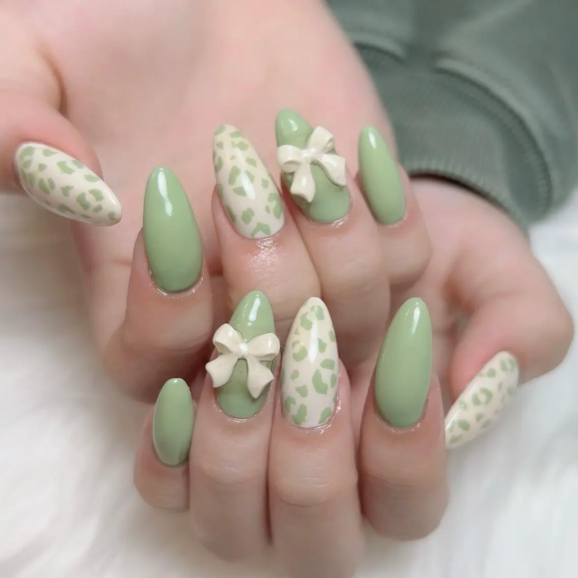 ネイル Nail salon EM（エム）諸星のネイルデザイン