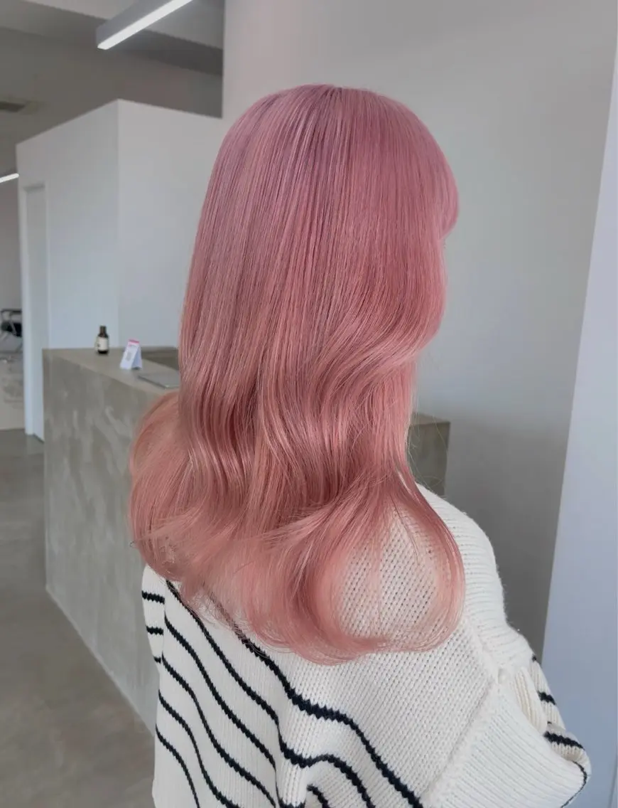 ミディアム XIA AIMIのヘアスタイル