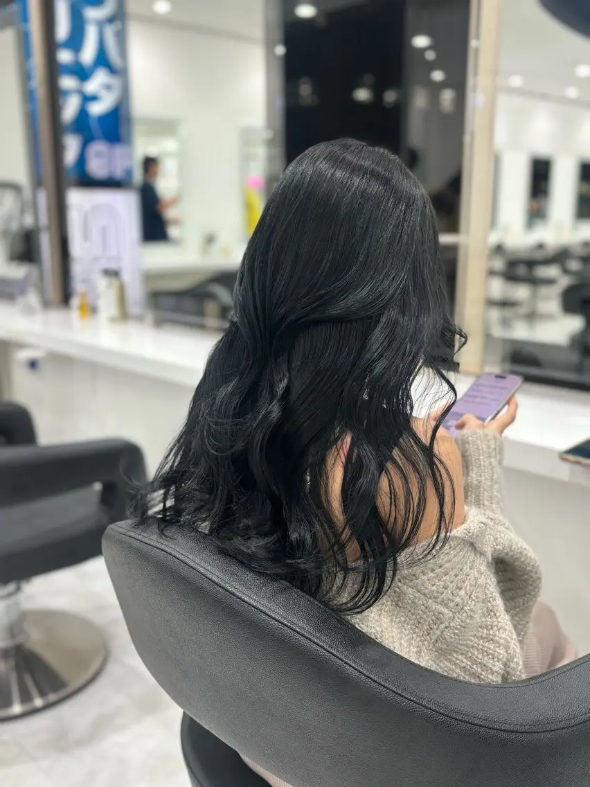 ロング カット ヘアカラー トリートメント ヘッドスパ ヘアセット 赤髪/ワインレッド/ 韓国系 まなかのヘアスタイル