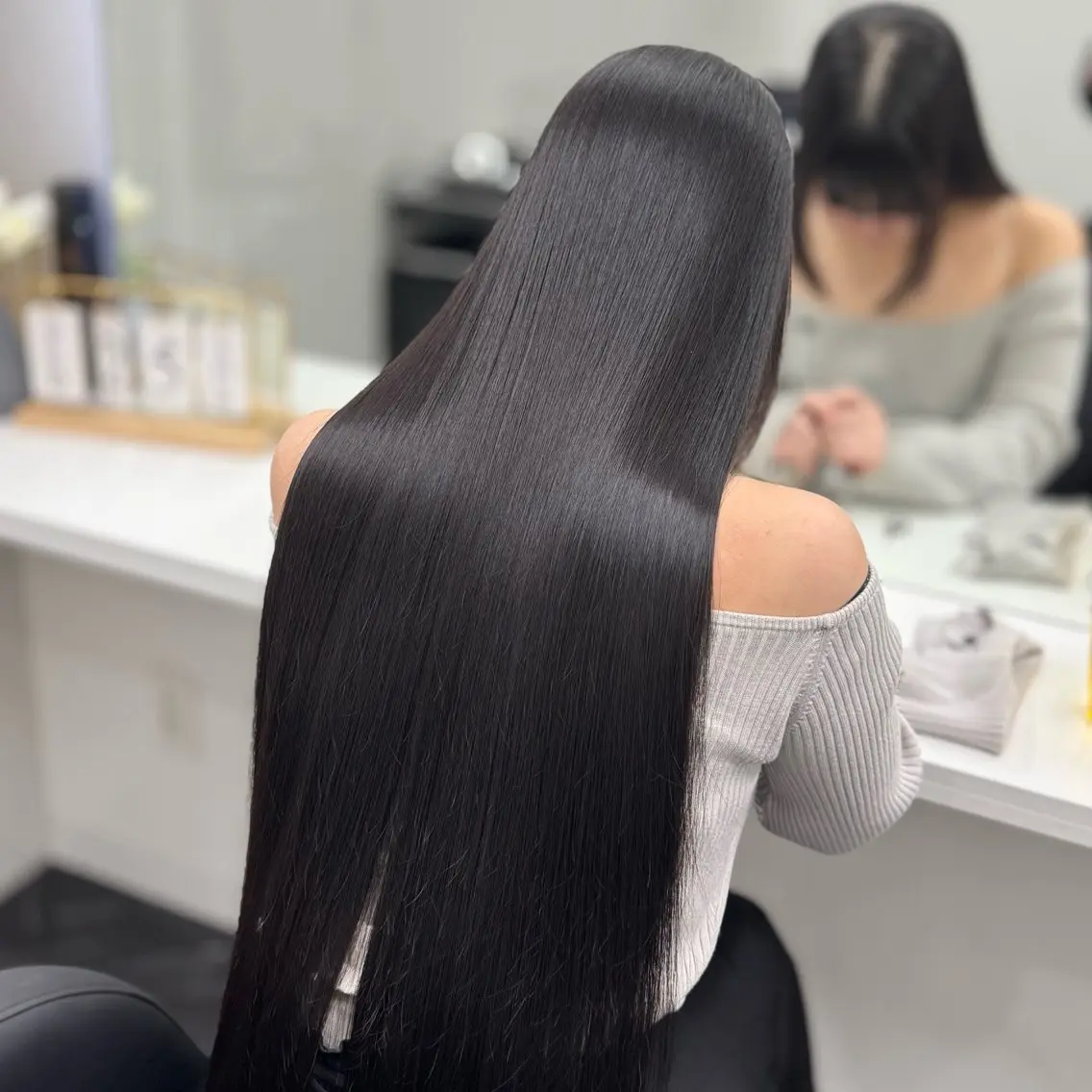 ロング パーマ 髪質改善 韓国風ヘア 縮毛矯正 トリートメント ヘアカラー トリートメント 髪質改善Ⅰ透明感 艶カラーⅠたつやのヘアスタイル