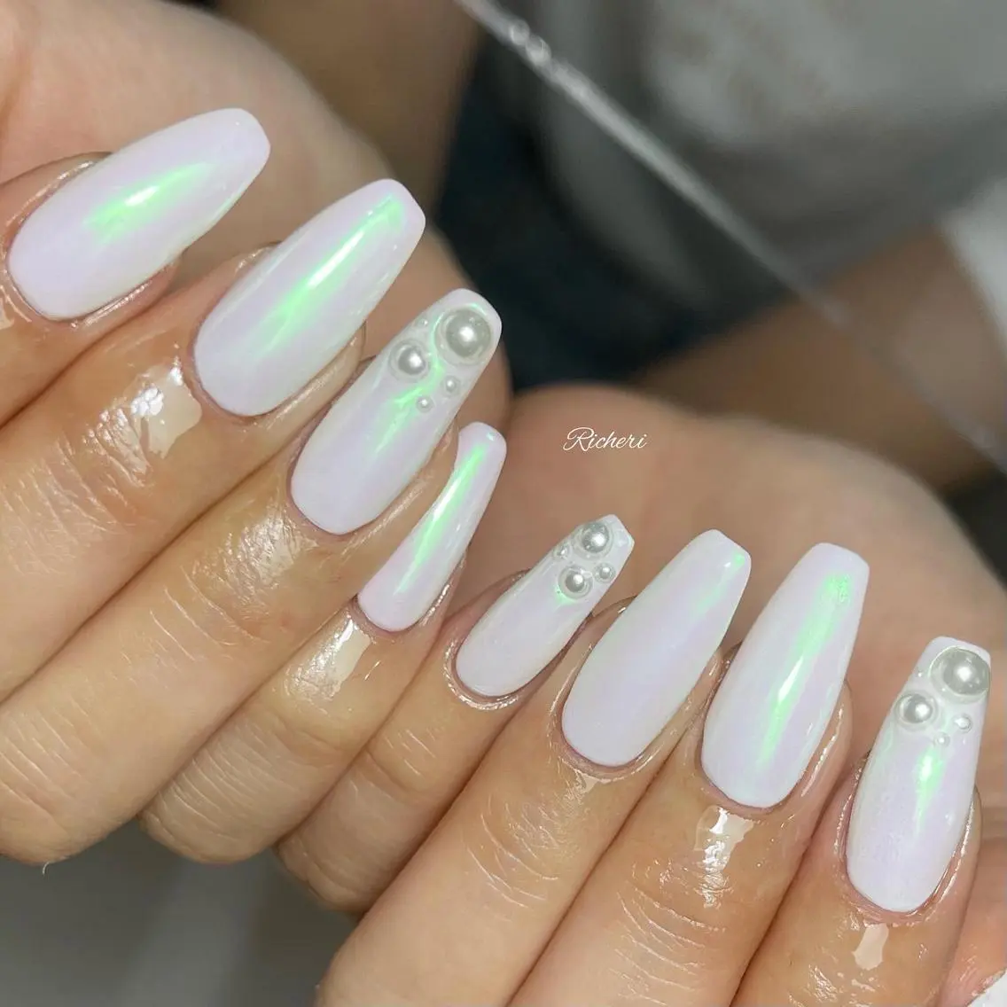 セミロング ネイル 韓国風ヘア アートネイル オーロラネイル フレンチネイル ジェルネイル richeri beautyのその他イメージ
