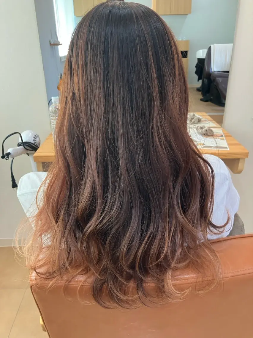 カラー Parc 三沢市 momokaのヘアスタイル