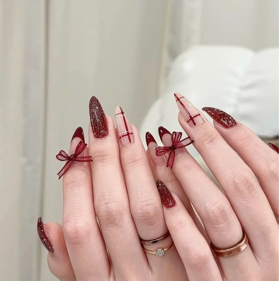 ネイル チークネイル フレンチネイル グラデーション 韓国ネイル マグネットネイル Hana Nailのネイルデザイン