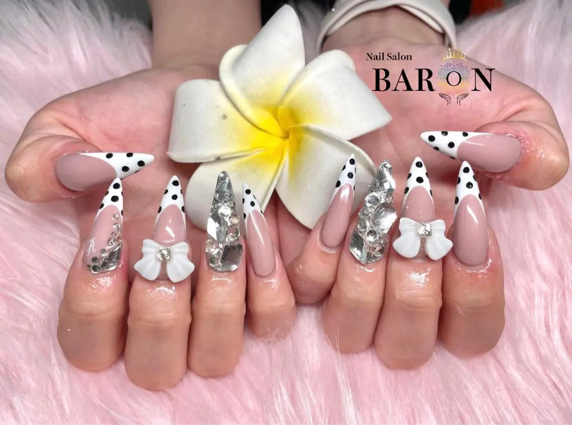 ネイル ハンドネイル ♛︎BARON♛︎ RIKAのネイルデザイン