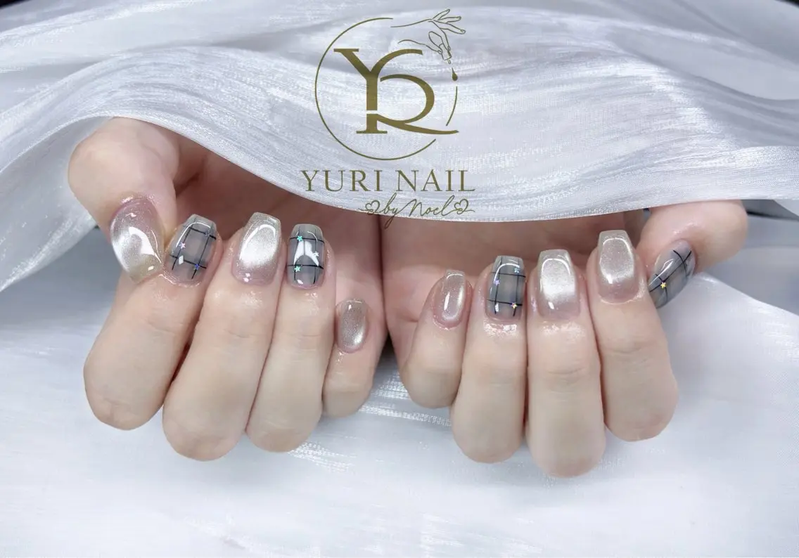 ネイル ハンドネイル フットネイル ハンドケア YURI Nail NARITAのネイルデザイン