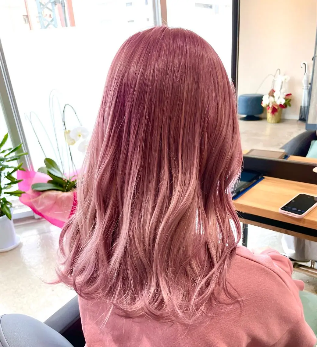 セミロング カラー ヘアカラー トリートメント ✨髪質改善/ハイトー ン/艶髪高山のヘアスタイル