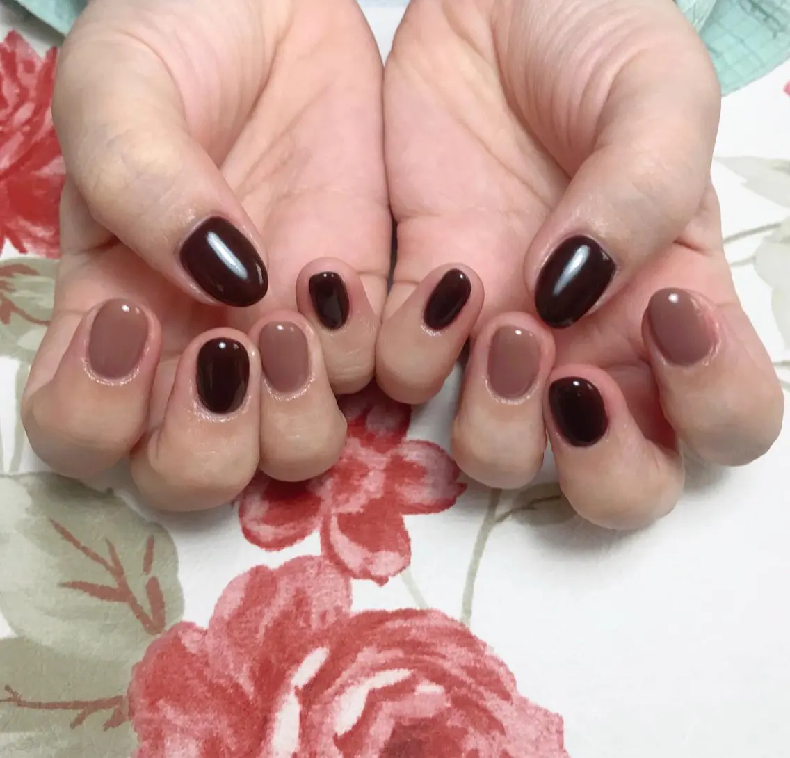 ネイル ハンドネイル nailroom DIASOMNIAのネイルデザイン