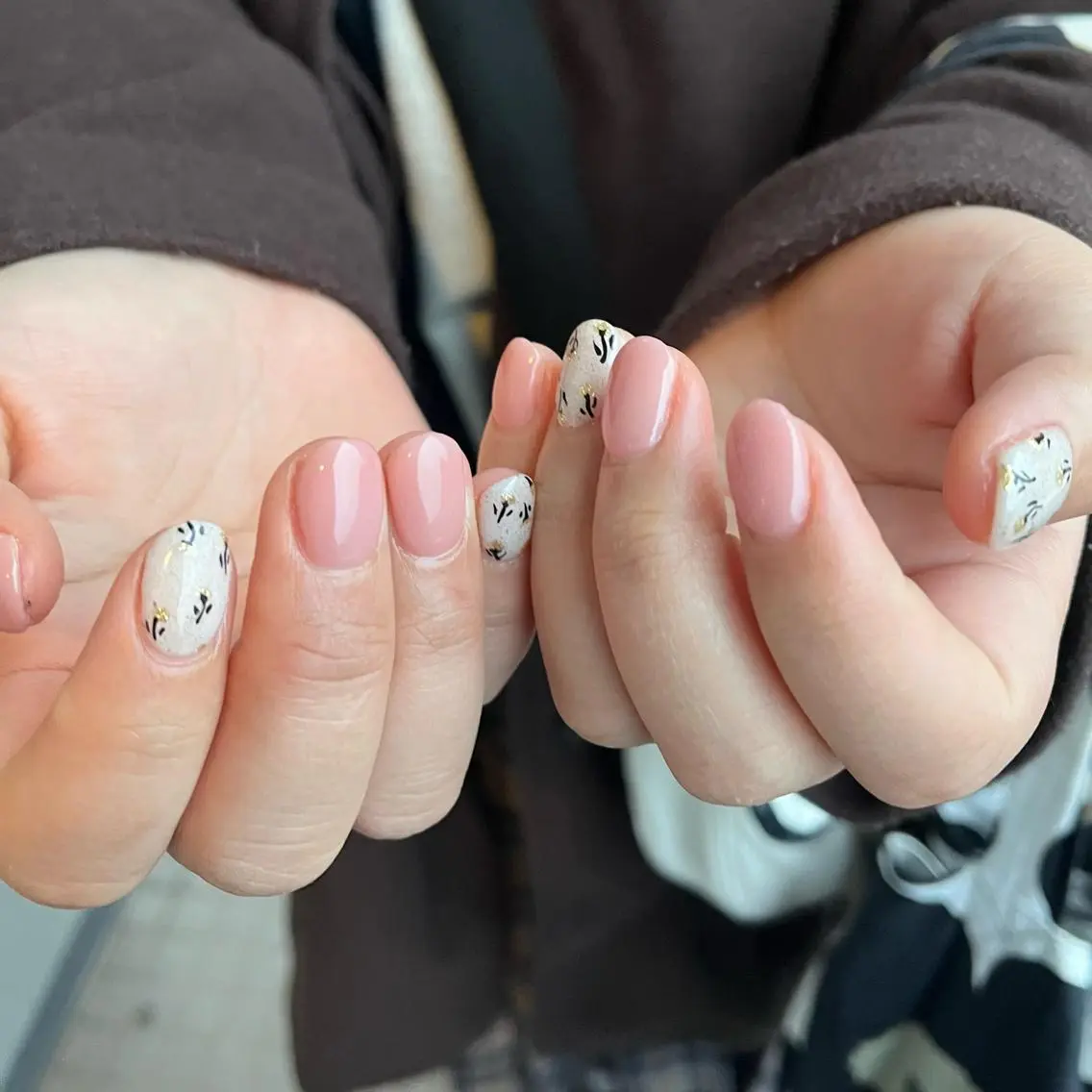 ネイル ハンドネイル 🤎Two ERI🤎のネイルデザイン