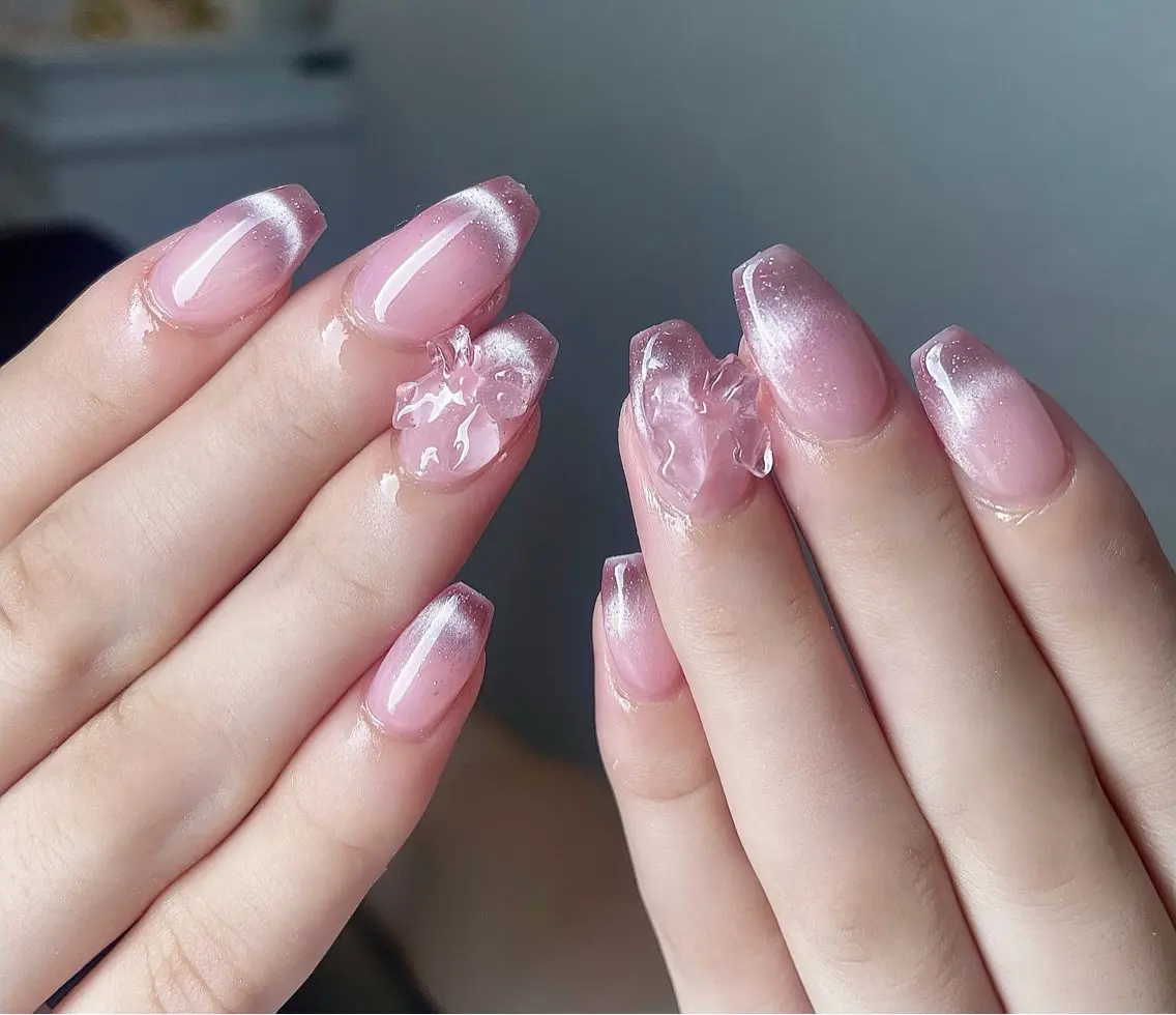 ネイル フットネイル フレンチネイル グラデーション キラキラネイル マグネットネイル Lina nailのネイルデザイン