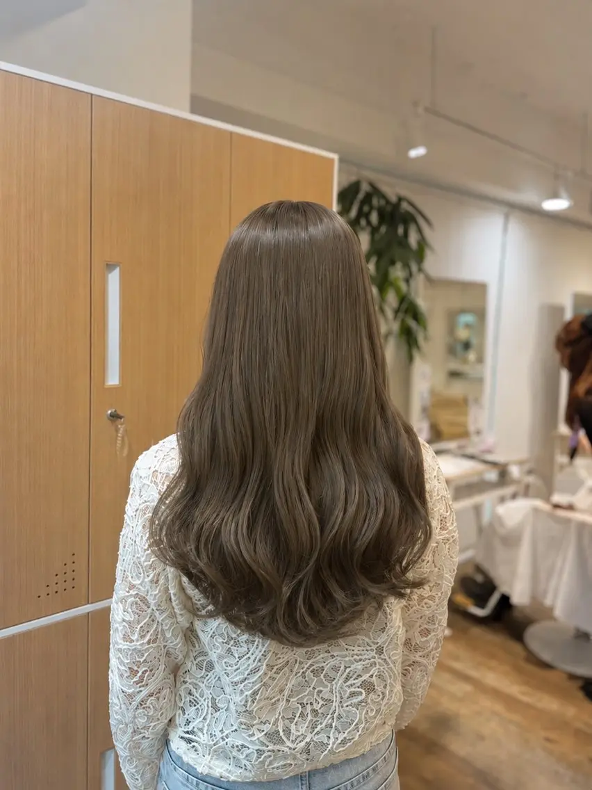 ロング カラー カット ヘアカラー yuzua/縮毛矯正 /レイヤー/艶カラーのヘアスタイル