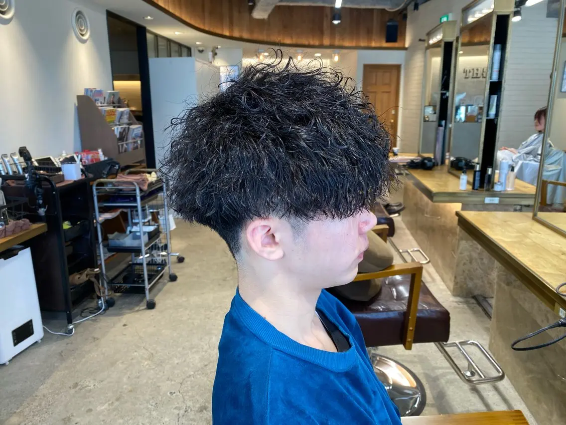 ショート ツイストパーマ メンズツイスパ ショートフクヤマシンのヘアスタイル