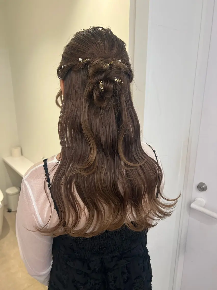 ヘアアレンジ ヘアセット アレンジ/ブラウン カラー HARU🕯のヘアスタイル