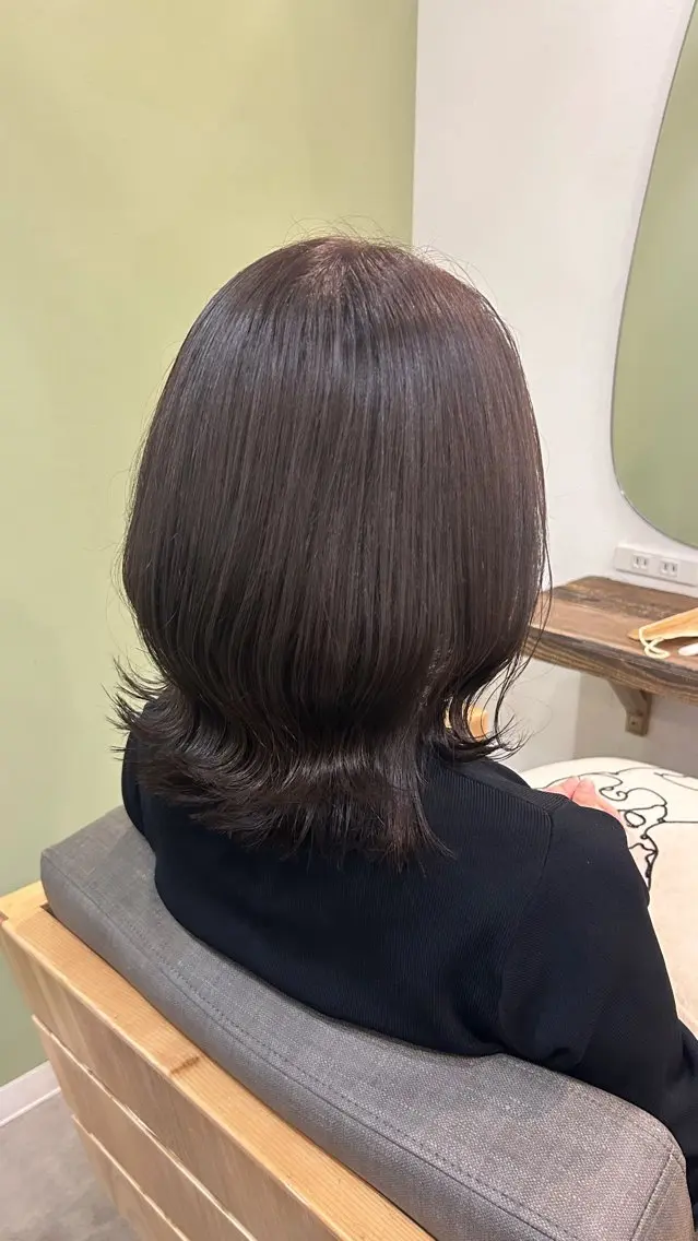 カラー ブリーチ 透明感カラー グレージュ ラベンダーカラー ラベンダーグレージュ ヘアカラー トリートメント 大野 満葵のヘアスタイル