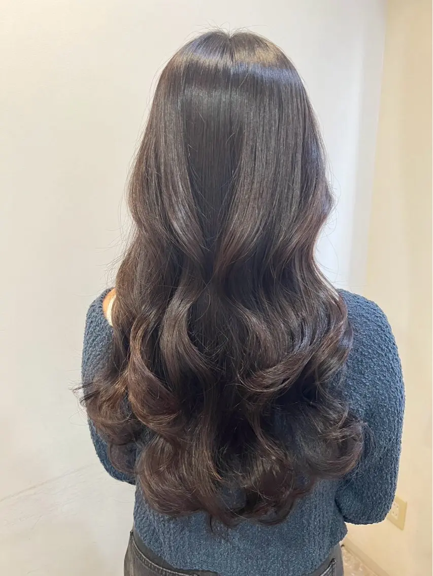 ロング 髪質改善矯正特化 🇰🇷amiruのヘアスタイル